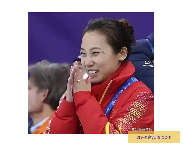 李琰笑问高志丹合同谁签当年是